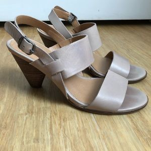 Lucky Brand Women's Veneesha Dress Sandal